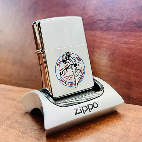 Zippo 1997 - XIII LA MÃ - Chủ đề Windy