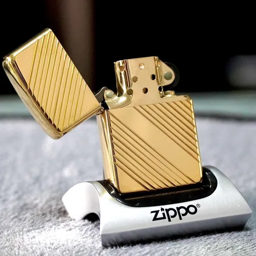 ZIPPO XƯA 1984  - HÀNG XƯA THẬP NIÊN 80s _CHỦ ĐỀ GOLD PLATED SỌC CHÉO MẠ VÀNG