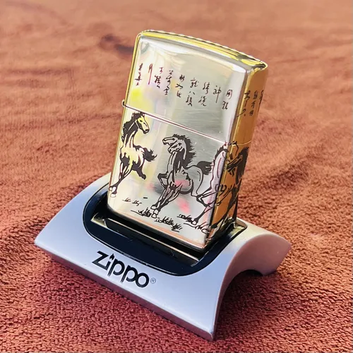 ZIPPO KHẮC MÃ ĐÁO THÀNH CÔNG VỎ TIÊU CHUẨN