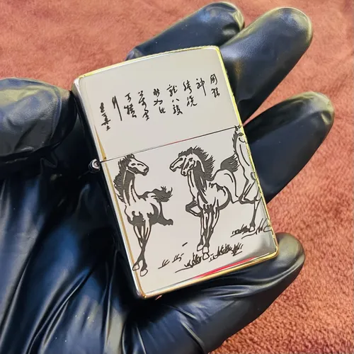 ZIPPO KHẮC MÃ ĐÁO THÀNH CÔNG VỎ DÀY ARMOR