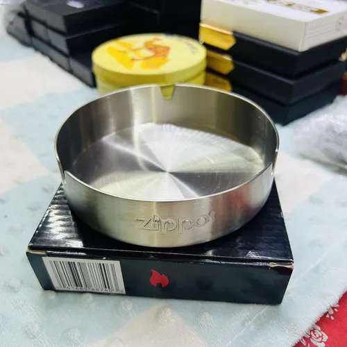 Gạt tàn thuốc bằng thép không gỉ Zippo