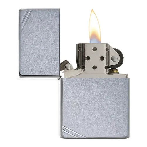 Street Chrome™ Vintage with Slashes