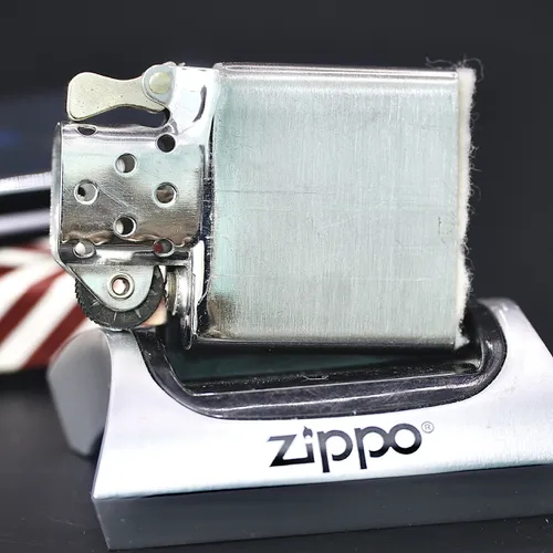 ZIPPO XƯA 1962 - HÀNG XƯA THẬP NIÊN 60s _CHỦ ĐỀ WEST SIDE AUTO PARTS INC.