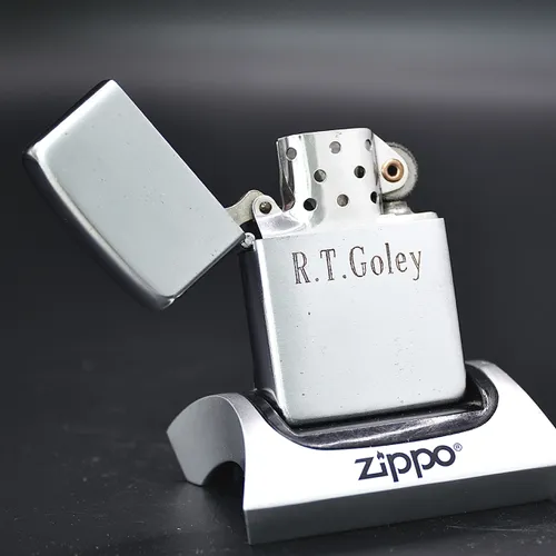ZIPPO XƯA 1953 - HÀNG XƯA THẬP NIÊN 50s _CHỦ ĐỀ R . T . GOLEY