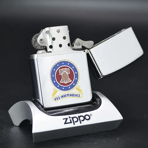 ZIPPO XƯA 1980 - HÀNG XƯA THẬP NIÊN 80s _CHỦ ĐỀ TÀU CHIẾN U.S.S INDEPENDENCE CV 62