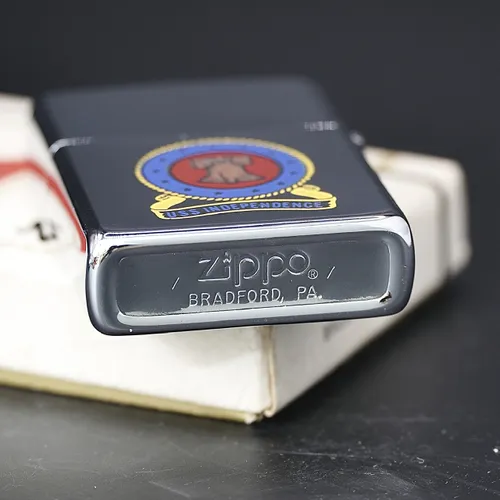 ZIPPO XƯA 1980 - HÀNG XƯA THẬP NIÊN 80s _CHỦ ĐỀ TÀU CHIẾN U.S.S INDEPENDENCE CV 62