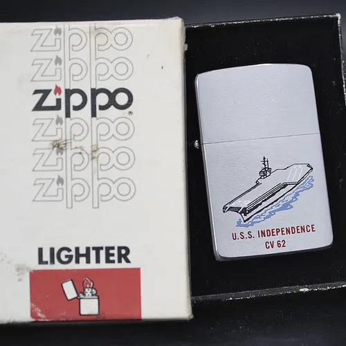 ZIPPO XƯA 1981 - HÀNG XƯA THẬP NIÊN 80s _CHỦ ĐỀ TÀU CHIẾN U.S.S INDEPENDENCE CV 62