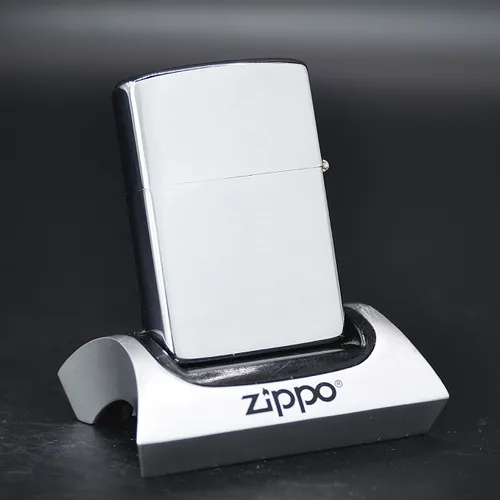 ZIPPO XƯA 1983 - HÀNG XƯA THẬP NIÊN 80s _CHỦ ĐỀ HIẾM TÀU CHIẾN U.S.S IOWA BB-61