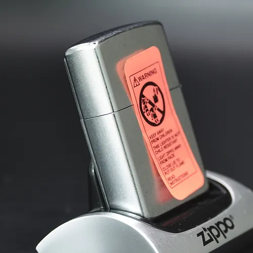 ZIPPO XƯA 2000 - HÀNG XƯA 2000s _ CHỦ ĐỀ EMBLEM NGỌN NÚI