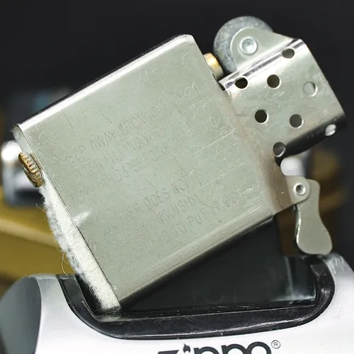 ZIPPO XƯA 1998 - HÀNG XƯA THẬP NIÊN 90s _ CHỦ ĐỀ RUGBY FOOTBALL