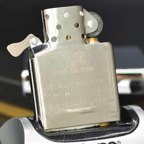 ZIPPO XƯA 2000 - HÀNG XƯA 2000s _ CHỦ ĐỀ U.S MARINE