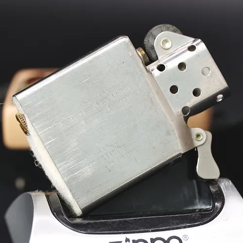 ZIPPO XƯA 1990 - HÀNG XƯA THẬP NIÊN 90s _ CHỦ ĐỀ DESERT SHIELD