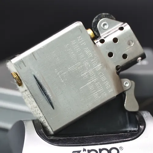 ZIPPO XƯA 2000 - HÀNG XƯA 2000s_ CHỦ ĐỀ PEARL HARBOR