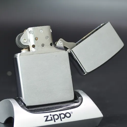 ZIPPO XƯA 1993 - HÀNG XƯA THẬP NIÊN 90s _ CHỦ ĐỀ EAGLE OF U.S.A