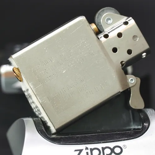 ZIPPO XƯA 1997 - HÀNG XƯA THẬP NIÊN 90s _ CHỦ ĐỀ ZIPPO LOGO