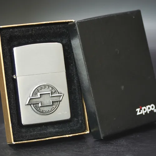 ZIPPO XƯA 2000 - HÀNG XƯA 2000s_ CHỦ ĐỀ LOGO CHEVROLET