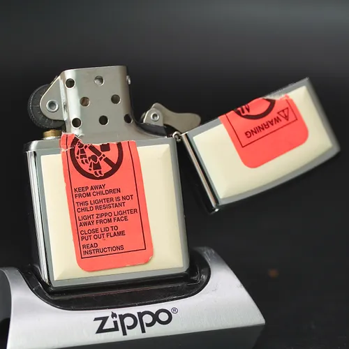 ZIPPO XƯA 1996 - HÀNG XƯA THẬP NIÊN 90s _ CHỦ ĐỀ VESSEL AND LIGHTHOUSE
