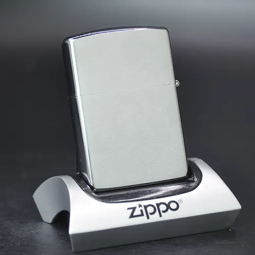 ZIPPO XƯA 1991 - HÀNG XƯA THẬP NIÊN 90s _ CHỦ ĐỀ RAISED BUCKS LOGO