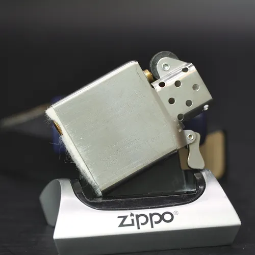 ZIPPO XƯA 1993 - HÀNG XƯA THẬP NIÊN 90s _ CHỦ ĐỀ LOGO GORE SƠN TĨNH ĐIỆN