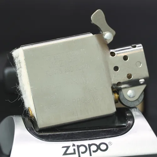 ZIPPO XƯA 1997 - HÀNG XƯA THẬP NIÊN 90s _ CHỦ ĐỀ SWISHER SWEETS SƠN TĨNH ĐIỆN