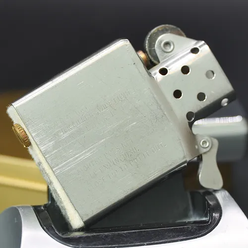 ZIPPO XƯA 1993 - HÀNG XƯA THẬP NIÊN 90s _ CHỦ ĐỀ BOWLING PLAYER