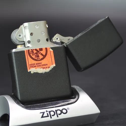 ZIPPO XƯA 1997 - HÀNG XƯA THẬP NIÊN 90s _ CHỦ ĐỀ CAMMEL COOL MILD