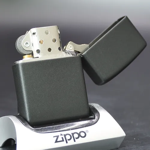 ZIPPO XƯA 1998 - HÀNG XƯA THẬP NIÊN 90s _ CHỦ ĐỀ OUTLAW BIKER TATTOO REVUE