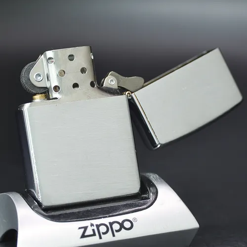 ZIPPO XƯA 2000 - HÀNG XƯA 2000s_ CHỦ ĐỀ AMERICAN CLASSIC FISH LOGO