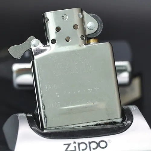 ZIPPO XƯA 2000 - HÀNG XƯA 2000s_ CHỦ ĐỀ AMERICAN CLASSIC FISH LOGO