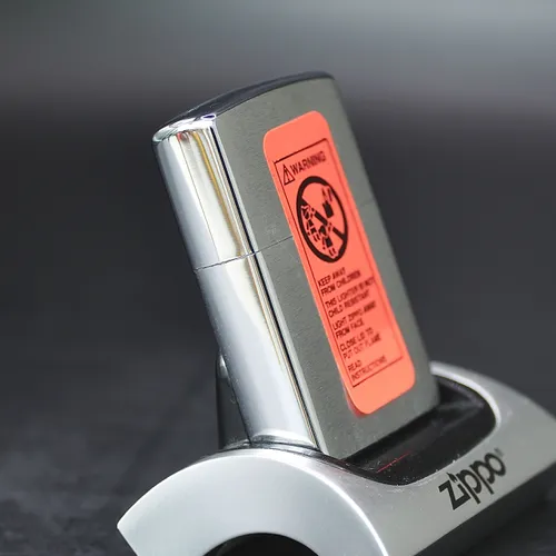 ZIPPO XƯA 1999 - HÀNG XƯA THẬP NIÊN 90s _ CHỦ ĐỀ MAN ON A MISSION
