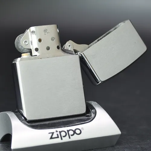 ZIPPO XƯA 1995 - HÀNG XƯA THẬP NIÊN 90s _ CHỦ ĐỀ SANYO