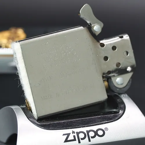 ZIPPO XƯA 2000 - HÀNG XƯA 2000s _ CHỦ ĐỀ HARD ROCK CAFE SEOUL