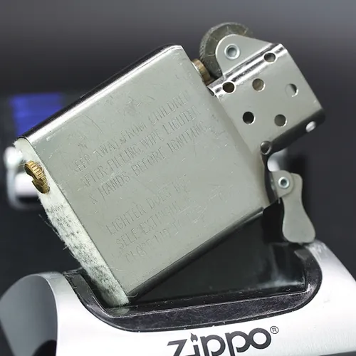 ZIPPO XƯA 1996 - HÀNG XƯA THẬP NIÊN 90s _ CHỦ ĐỀ LUKE