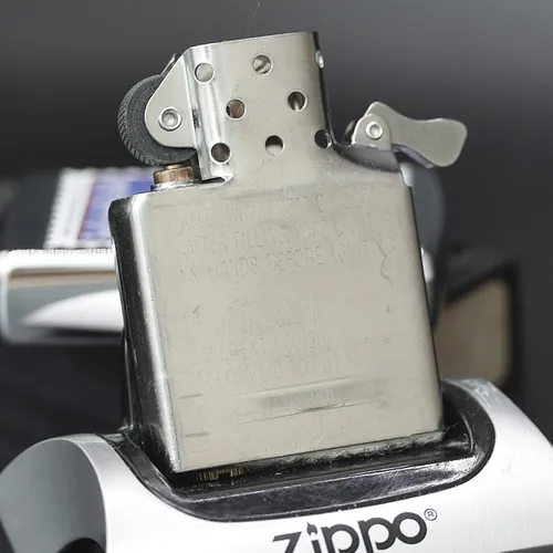 ZIPPO XƯA 2000 - HÀNG XƯA 2000s _ CHỦ ĐỀ DESTINATION SERIES.