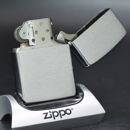 ZIPPO XƯA 1994 - HÀNG XƯA THẬP NIÊN 90s _ CHỦ ĐỀ LOGO DODGE