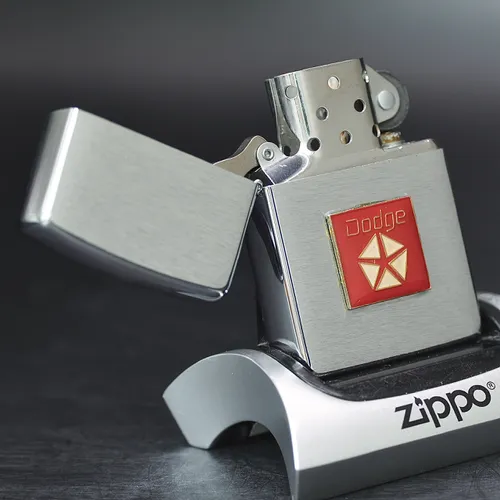 ZIPPO XƯA 1994 - HÀNG XƯA THẬP NIÊN 90s _ CHỦ ĐỀ LOGO DODGE