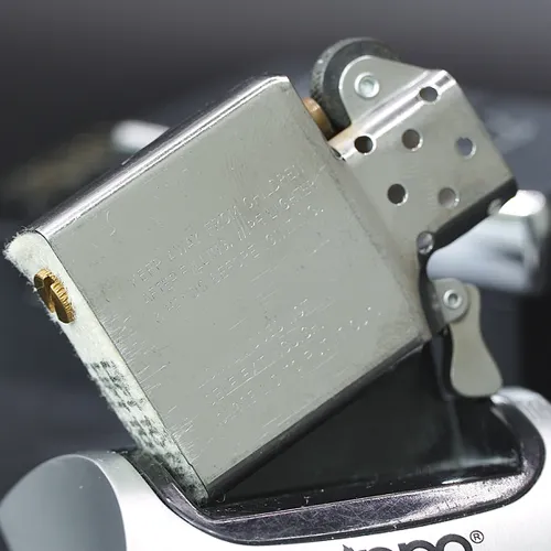 ZIPPO XƯA 1993 - HÀNG XƯA THẬP NIÊN 90s _ CHỦ ĐỀ DOLPHIN LINE