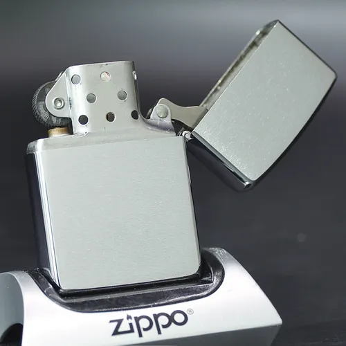 ZIPPO XƯA 1991 - HÀNG XƯA THẬP NIÊN 90s _ CHỦ ĐỀ SPARTAN