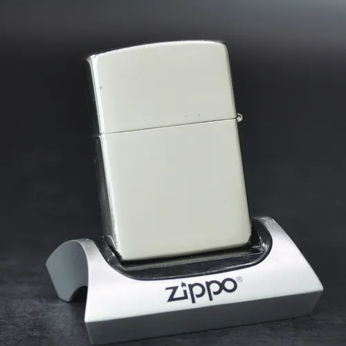 ZIPPO XƯA 1995 - HÀNG XƯA THẬP NIÊN 90s _ CHỦ ĐỀ CHISATO MORITAKA