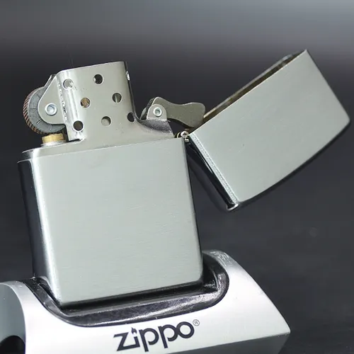 ZIPPO XƯA 1997 - HÀNG XƯA THẬP NIÊN 90s _ CHỦ ĐỀ LOGO ZIPPO BRUSHED