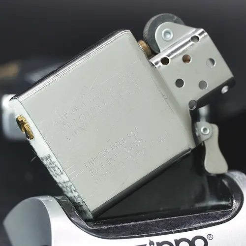 ZIPPO XƯA 1994 - HÀNG XƯA THẬP NIÊN 90s _ CHỦ ĐỀ LOGO AUSTRALIA COAT OF ARMS