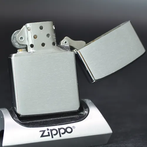 ZIPPO XƯA 1997 - HÀNG XƯA THẬP NIÊN 90s _ CHỦ ĐỀ WIND PROOF LIGHTER ZIPPO LOGO