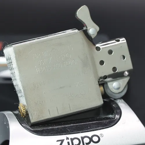 ZIPPO XƯA 1997 - HÀNG XƯA THẬP NIÊN 90s _ CHỦ ĐỀ SALT PEANUT