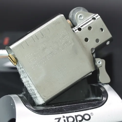 ZIPPO XƯA 1997 - HÀNG XƯA THẬP NIÊN 90s _ CHỦ ĐỀ SALT PEANUT