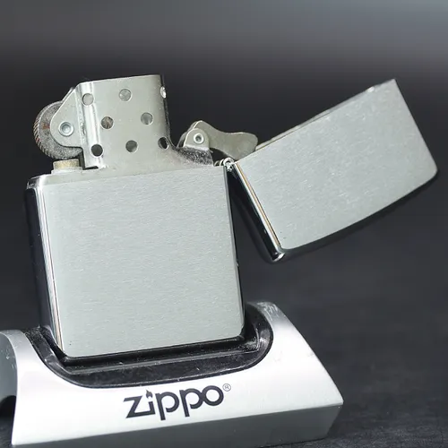 ZIPPO XƯA 1997 - HÀNG XƯA THẬP NIÊN 90s _ CHỦ ĐỀ ERIC TIGER