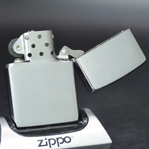 ZIPPO XƯA 1982 - HÀNG XƯA THẬP NIÊN 80s _ CHỦ ĐỀ MECHANIC SQUIRREL
