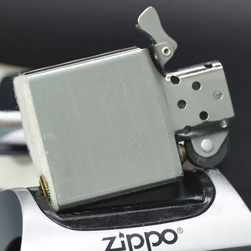 ZIPPO XƯA 1982 - HÀNG XƯA THẬP NIÊN 80s _ CHỦ ĐỀ MECHANIC SQUIRREL