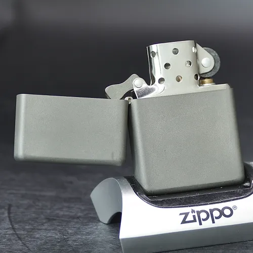 ZIPPO XƯA BẢN ĐẶC BIỆT 2001 - HÀNG XƯA 2000s _ CHỦ ĐỀ SOLID TITANIUM