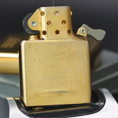 ZIPPO XƯA 2002 BẢN ĐẶC BIỆT - HÀNG XƯA 2000s _ CHỦ ĐỀ D-DAY