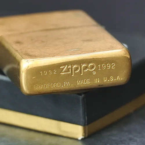 ZIPPO XƯA CHU NIÊN 32-92 - HÀNG XƯA THẬP NIÊN 90s _ CHỦ ĐỀ CAMEL